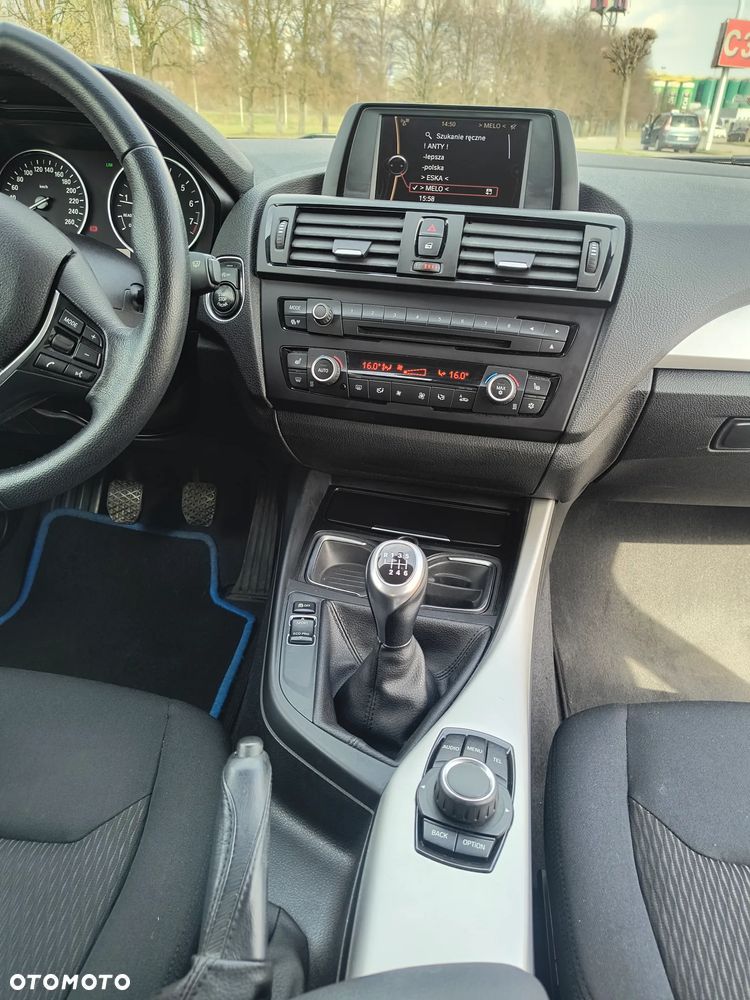 BMW Seria 1 116i Sport Line - 21