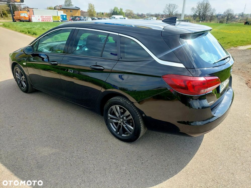 Opel Astra 1.4 Turbo Start/Stop Automatik Edition - 4