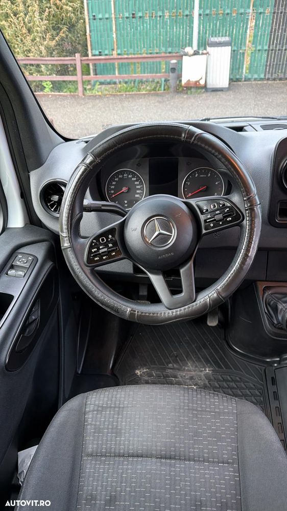 Mercedes-Benz Sprinter 317 CDI 170CP L2H1 RWD 6MT - 14