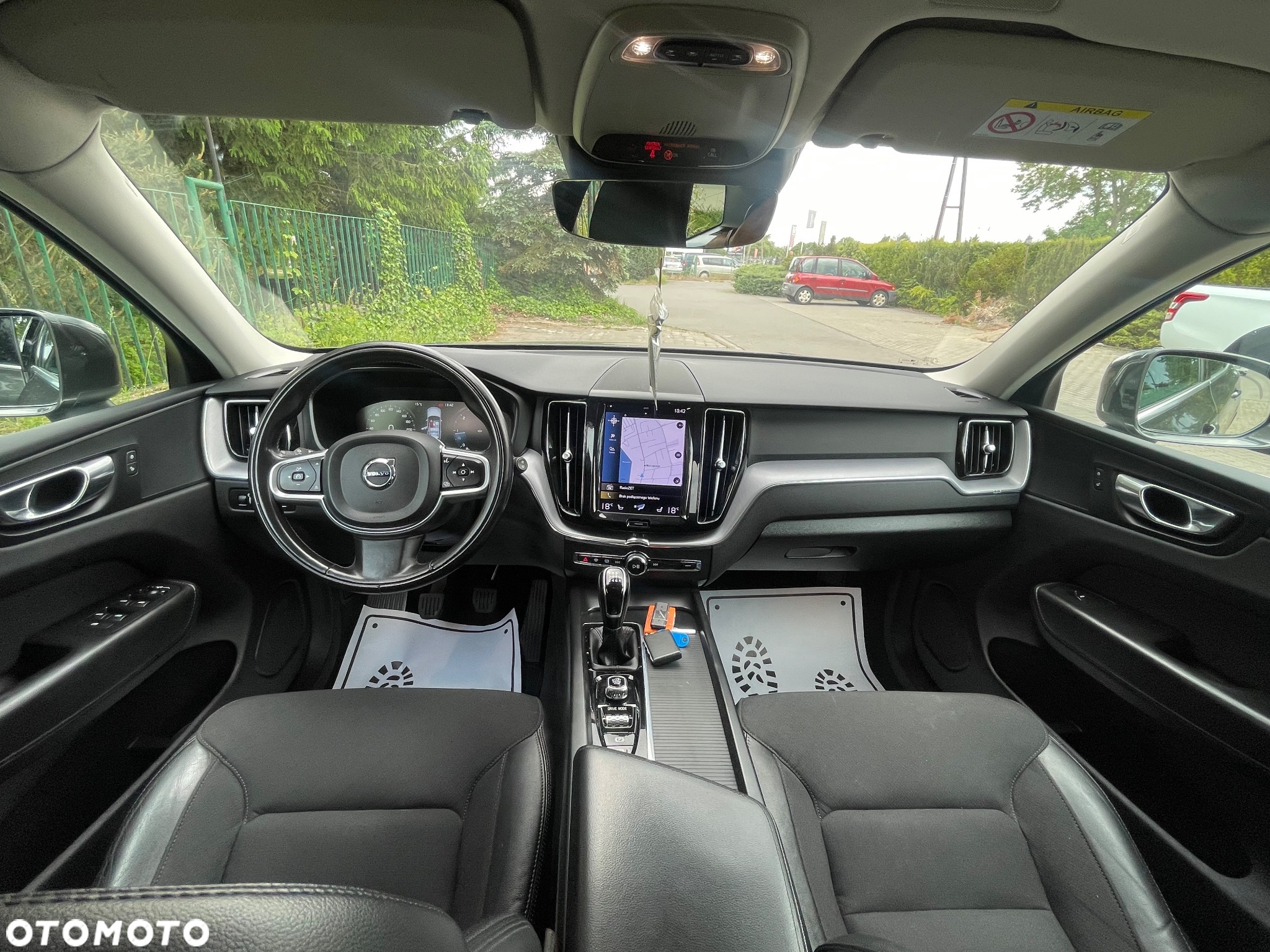 Volvo XC 60 D3 Momentum Pro - 5