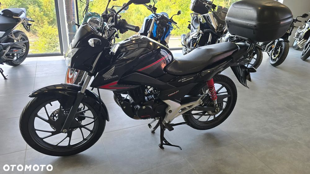 Honda CBF - 2