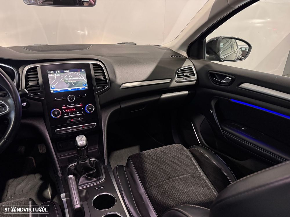 Renault Mégane Sport Tourer 1.5 dCi Intens - 15