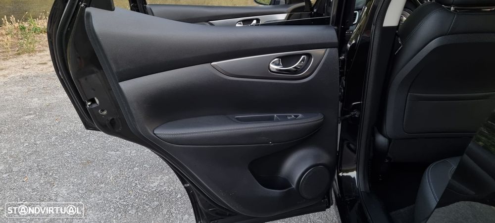 Nissan Qashqai 1.5 dCi Tekna - 27