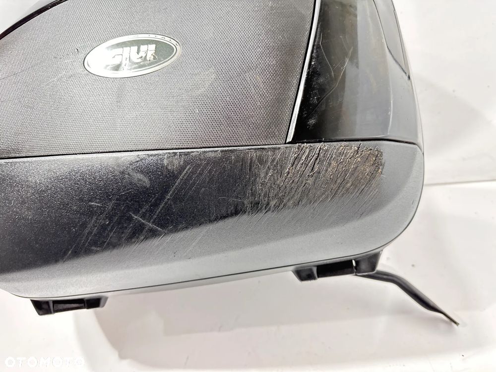 Kufer kufry kpl. Suzuki Gladius SFV 650 Givi V47 - 14