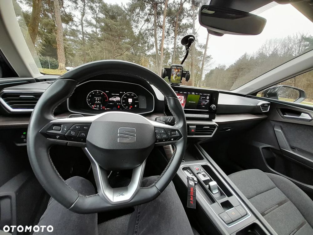 Seat Leon 1.5 eTSI Xcellence DSG - 5