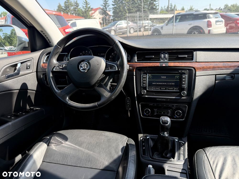 Skoda Superb 2.0 TDI Business - 17