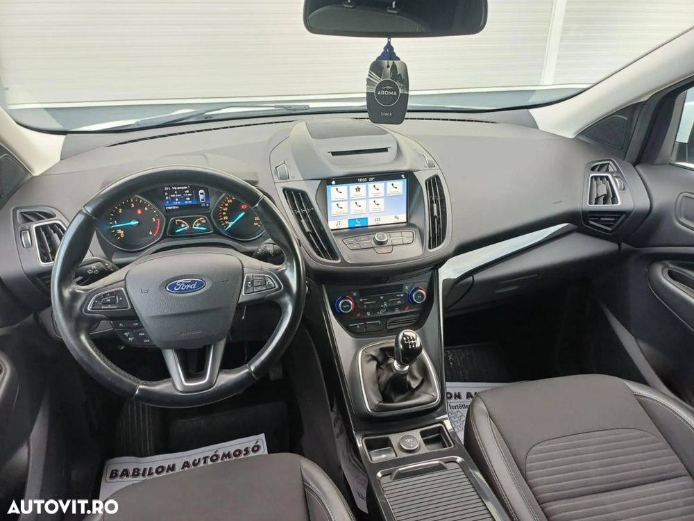 Ford Kuga 2.0 TDCi 4x4 Titanium - 5