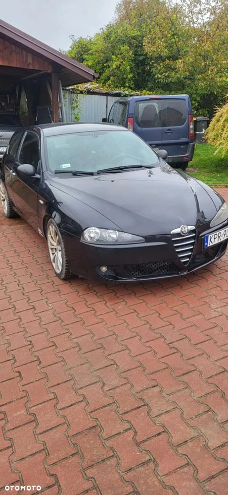 Alfa Romeo 147 1.6 Twin Spark Black Line - 1