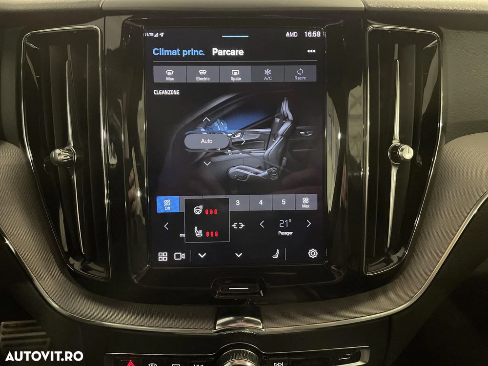 Volvo XC 60 T6 AWD Recharge Geartronic RDesign - 17