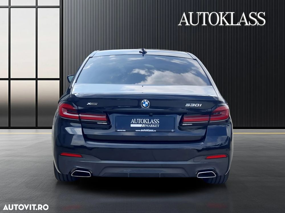 BMW Seria 5 530i xDrive AT MHEV - 5
