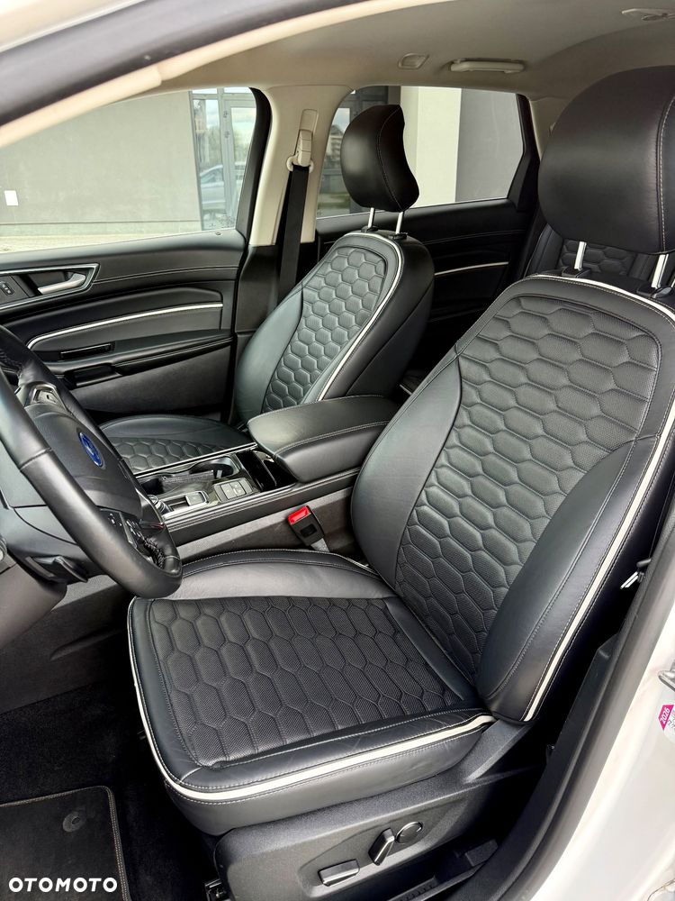 Ford Edge - 25