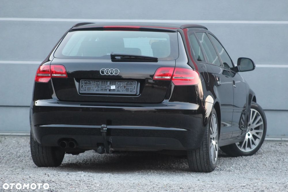 Audi A3 Sportback - 11