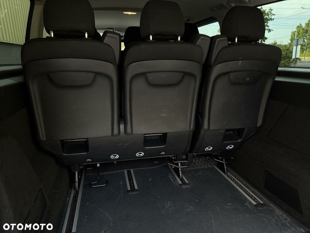 Mercedes-Benz Vito Tourer - 12