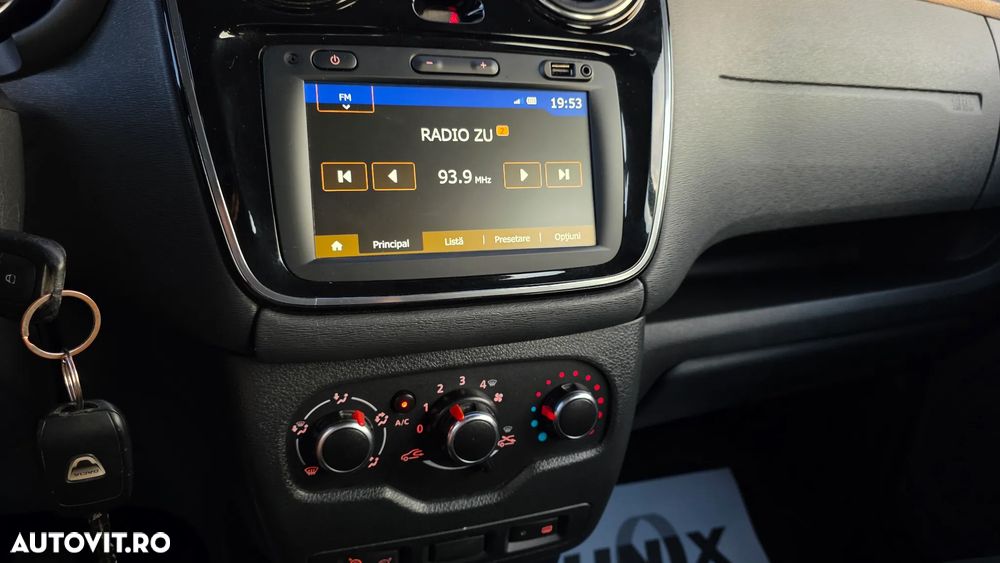 Dacia Lodgy Blue dCi 115 (7-Sitzer) Stepway - 24