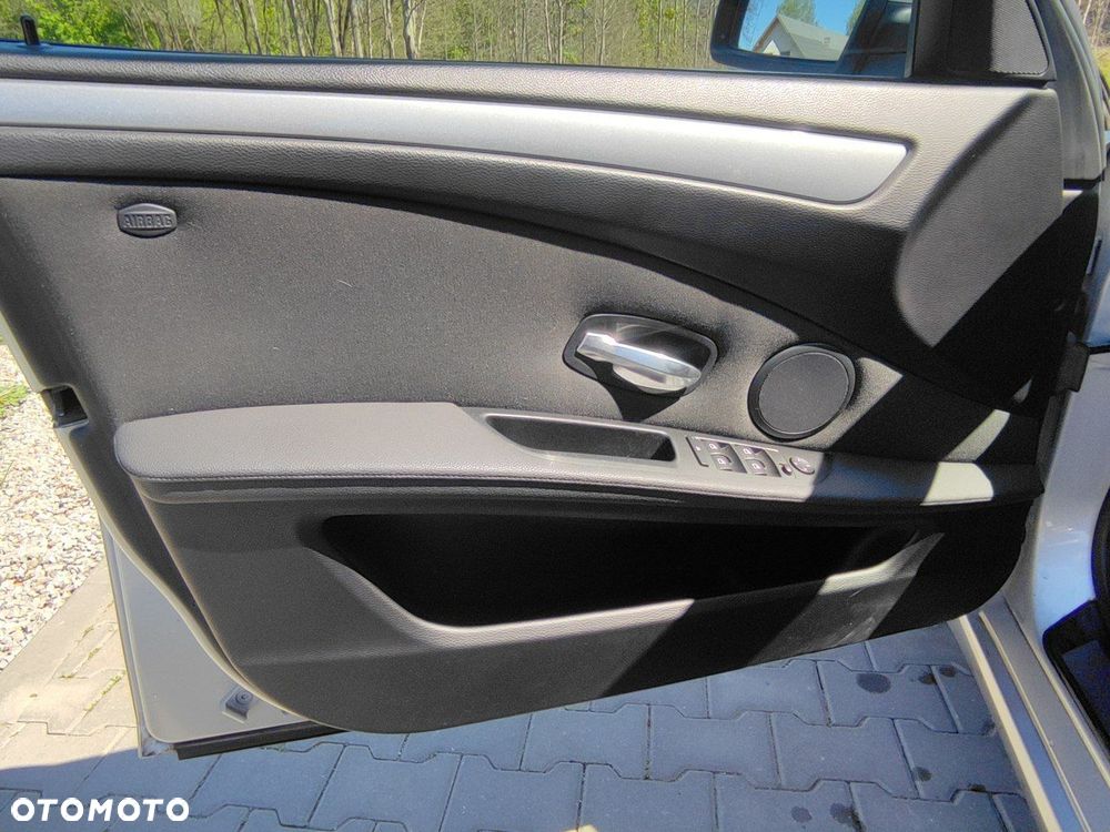 BMW Seria 5 - 17