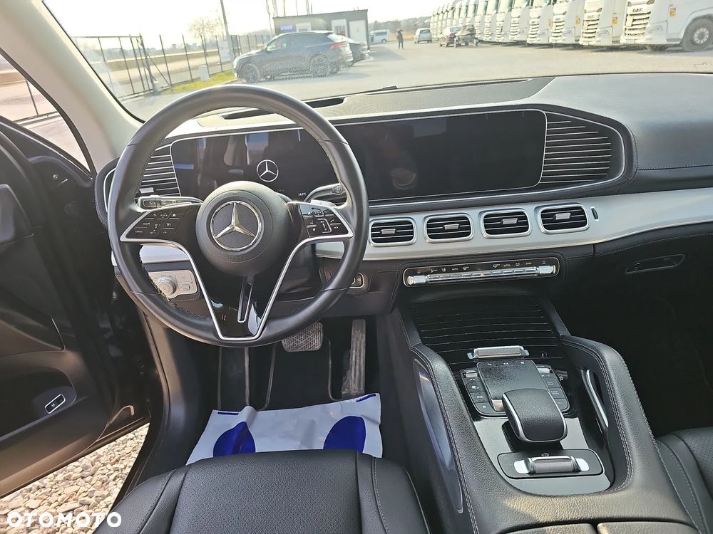Mercedes-Benz GLE - 11