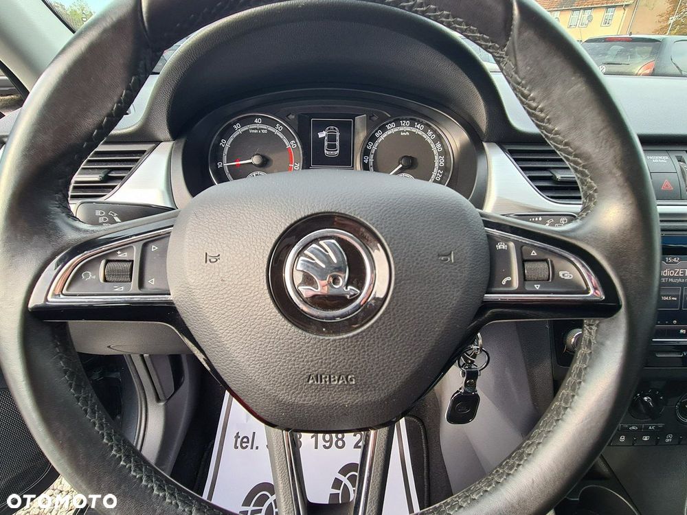 Skoda RAPID 1.0 TSI Ambition - 19