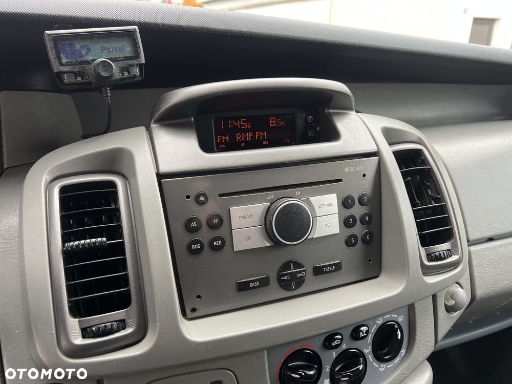Opel Vivaro LONG - 29