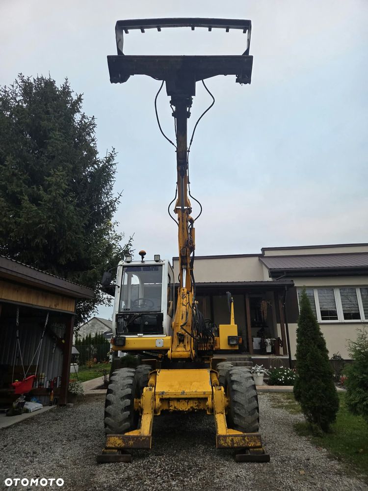 Mecalac 11CX i - 9