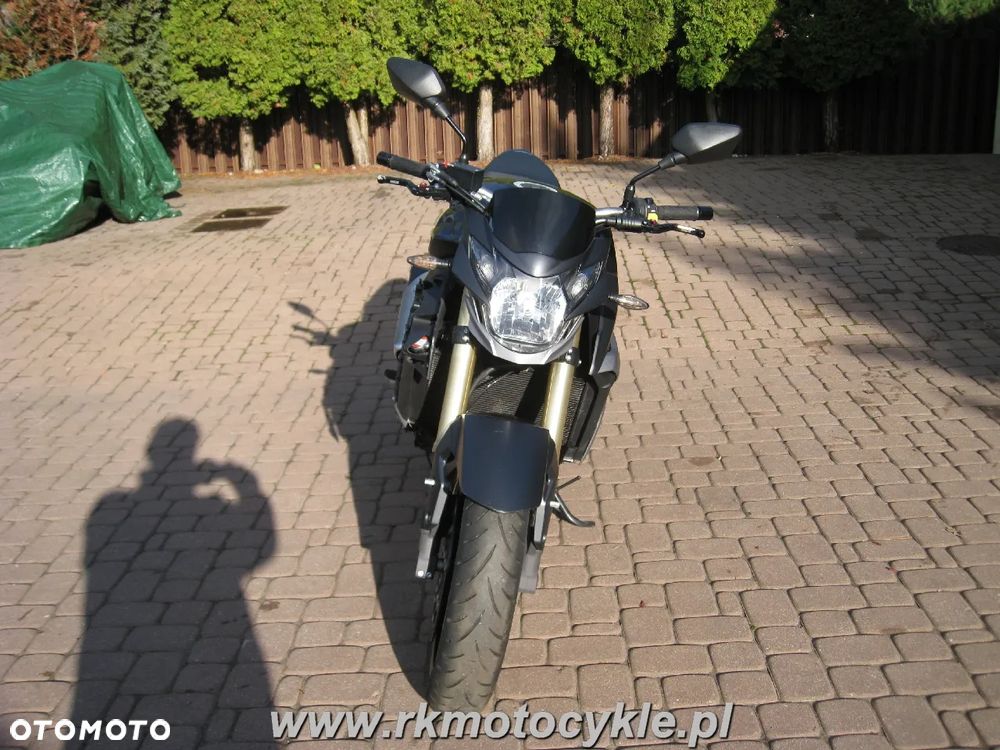 Suzuki GSX - 8