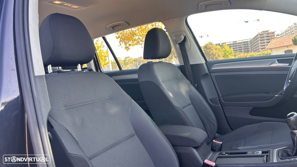 VW Golf Variant 1.6 TDi GPS Edition - 11