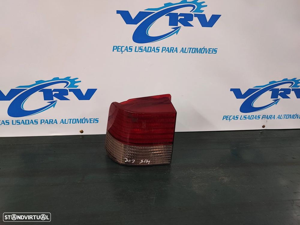 Farolim trás esquerdo Peugeot 405 break 1987