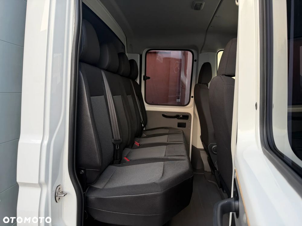 Volkswagen Crafter Doka Brygadówka - 32