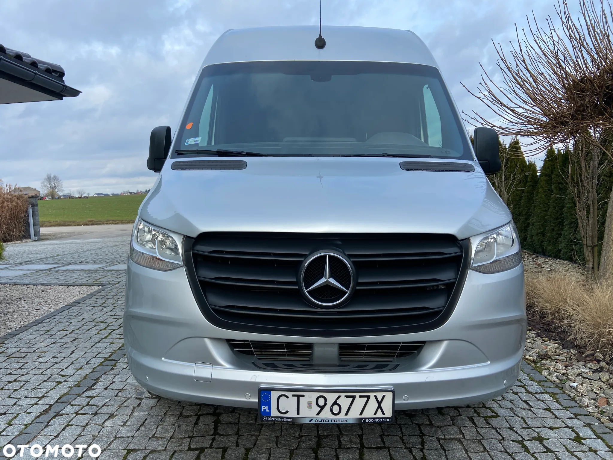 Mercedes-Benz Sprinter - 4