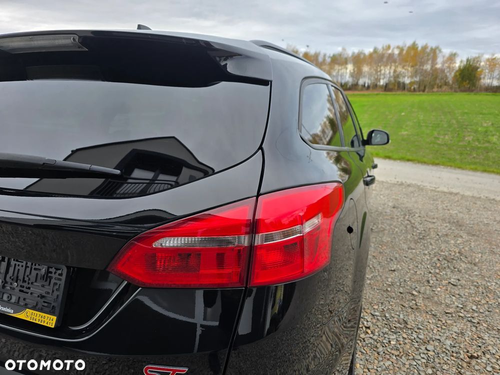 Ford Focus 2.0 EcoBoost ST mit Leder-Exclusiv-Paket - 31