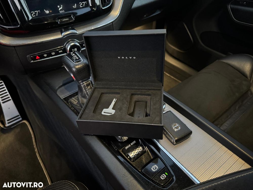 Volvo XC 60 T5 AWD Geartronic RDesign - 30