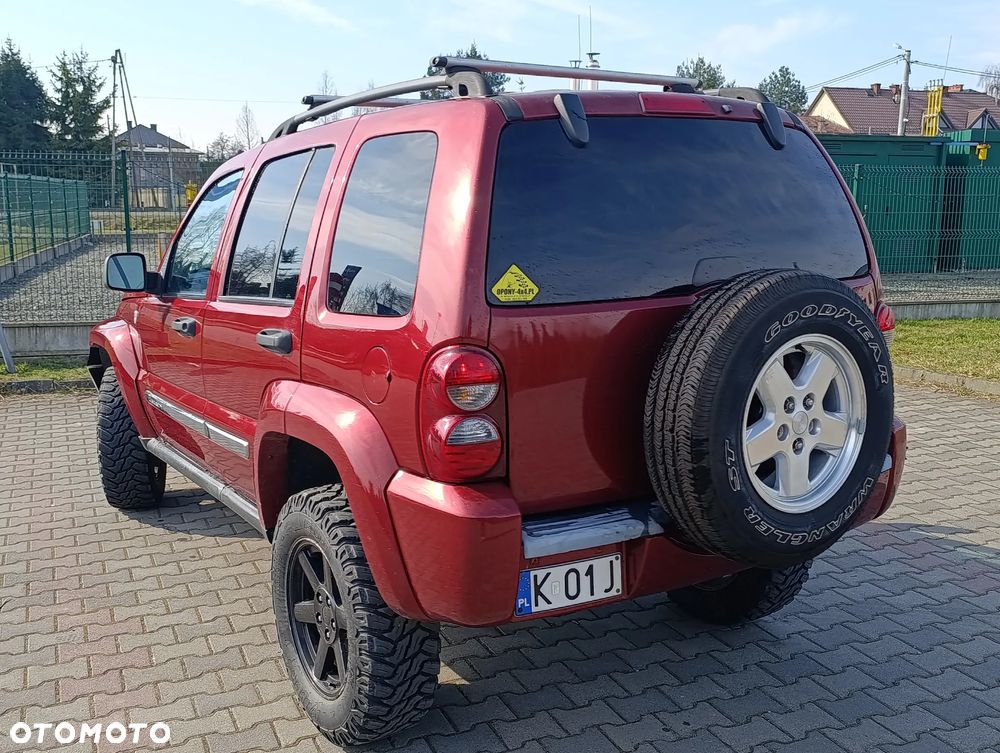 Jeep Liberty - 3