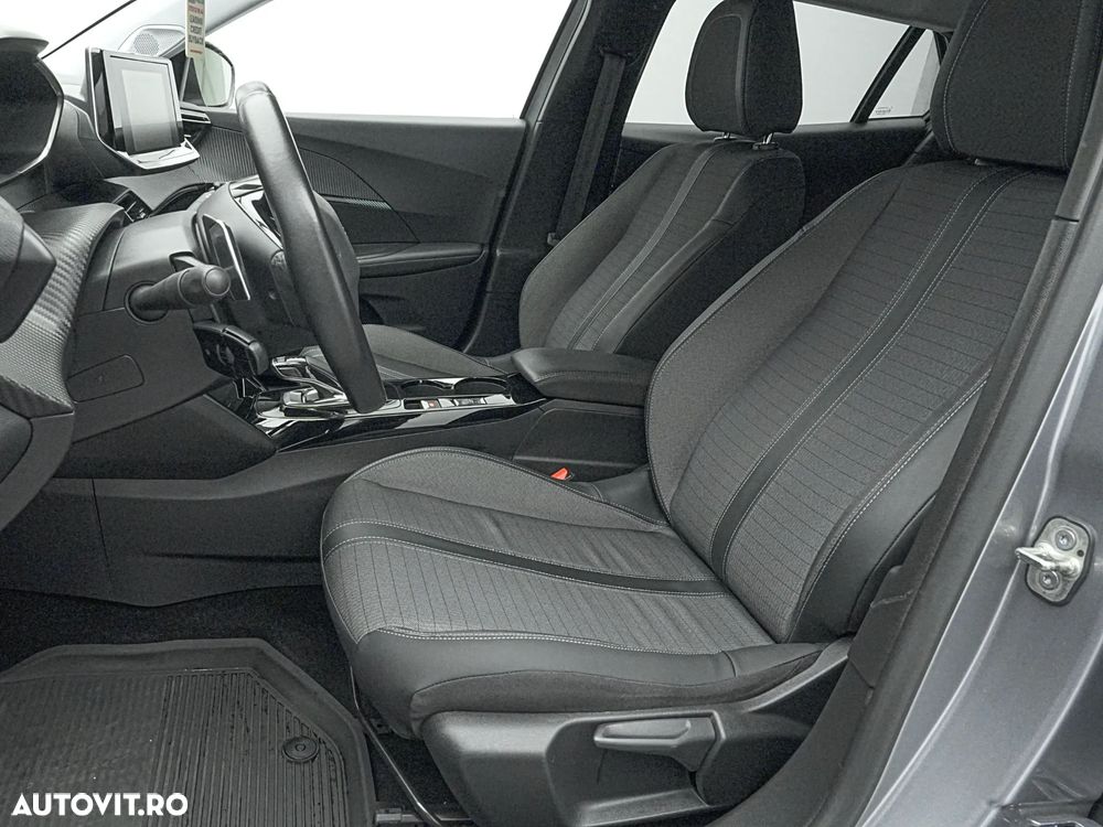 Peugeot 2008 1.5 BlueHDI EAT8 STT Allure Pack - 14