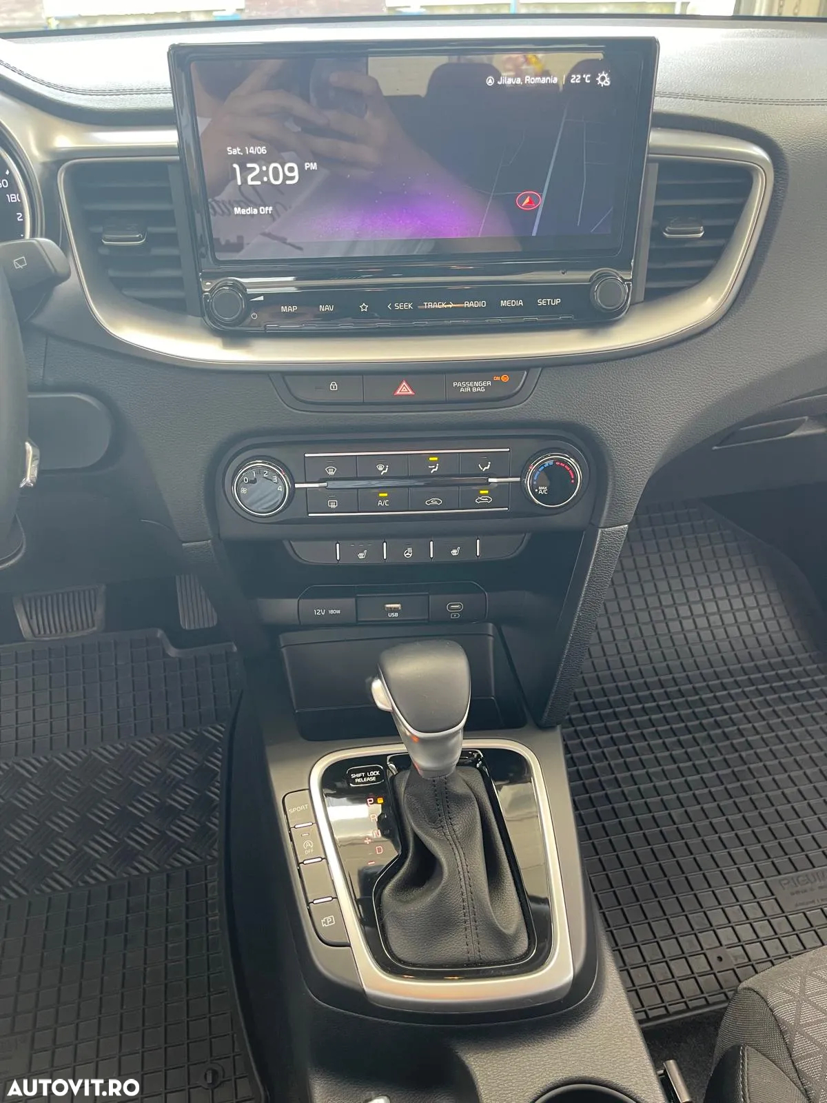 Kia Ceed 1.5 T-GDI 7DCT Best - 34