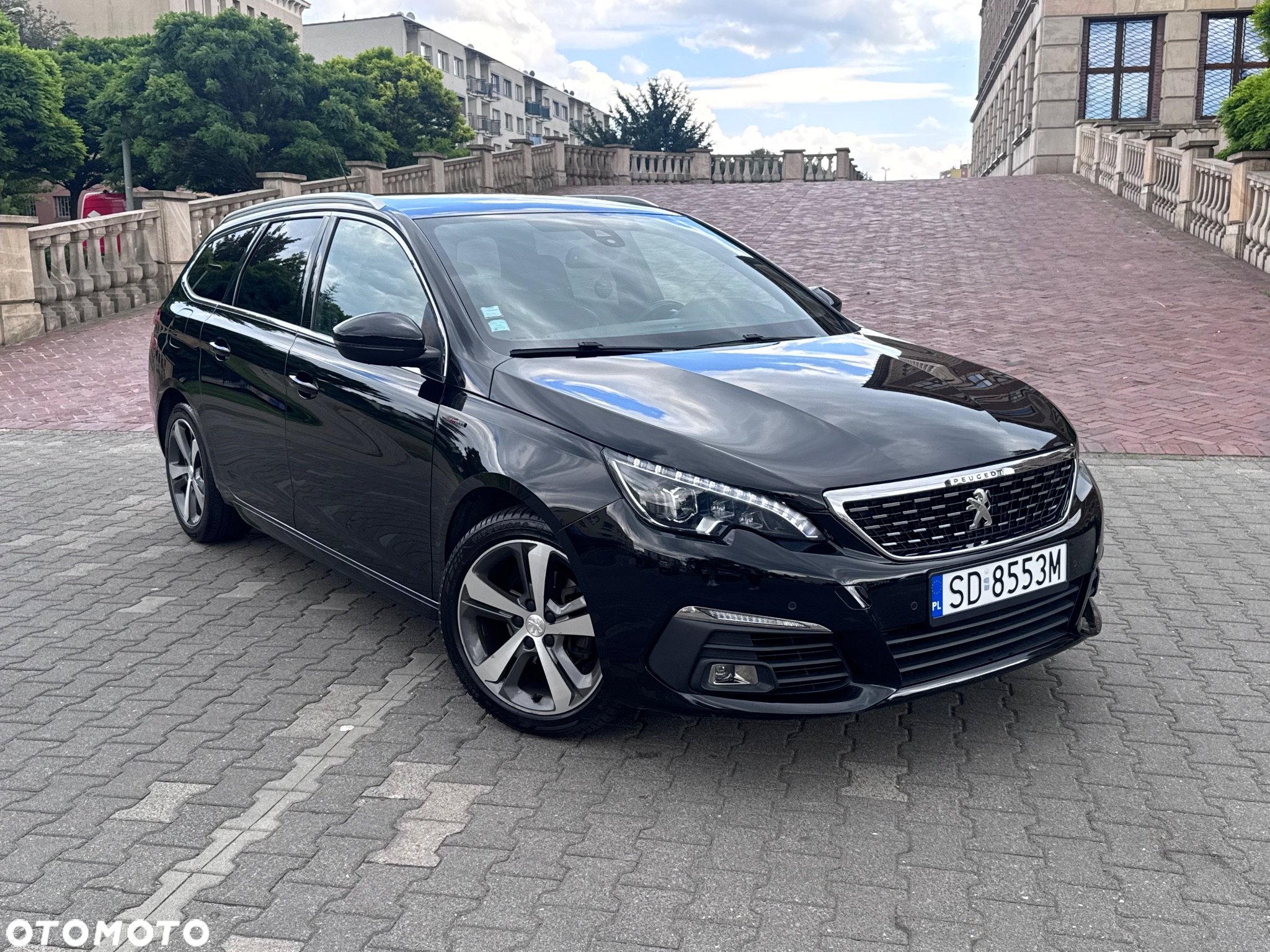 Peugeot 308 1.2 PureTech Allure S&S - 2