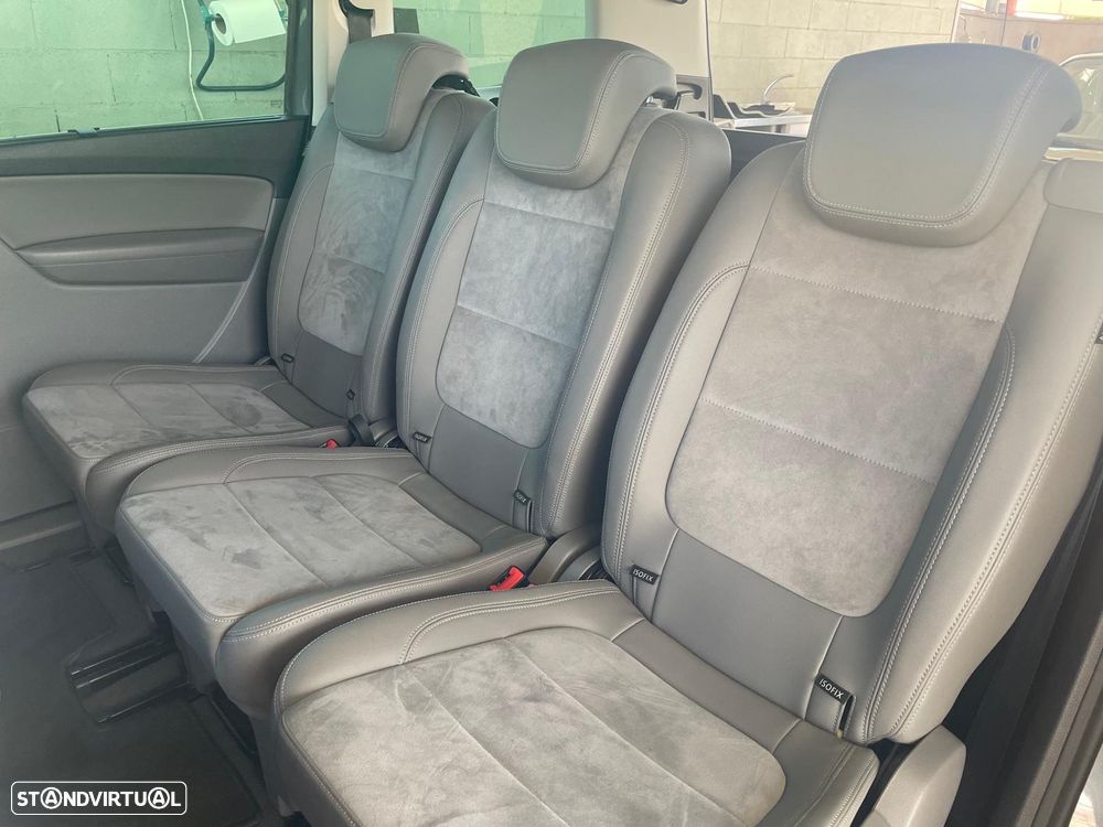 VW Sharan 2.0 TDI Blue Highline - 26