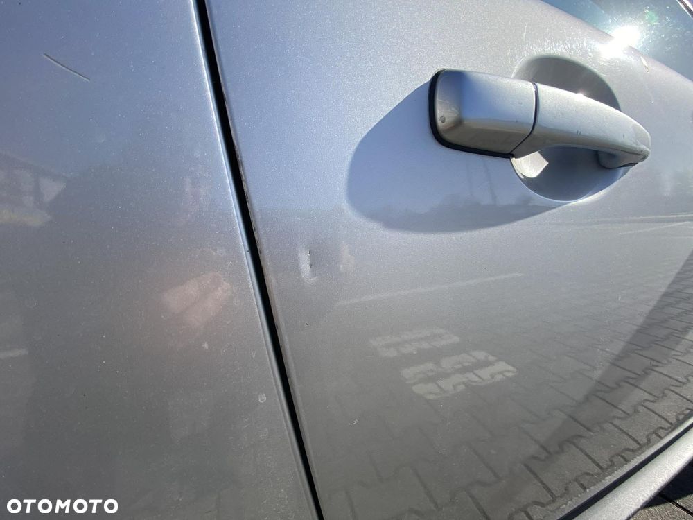 Volvo C30 1.6 Momentum - 7