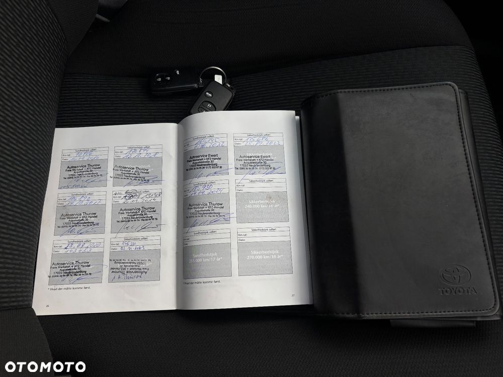 Toyota Avensis Touring Sports 1.8 Multidrive S Executive - 8