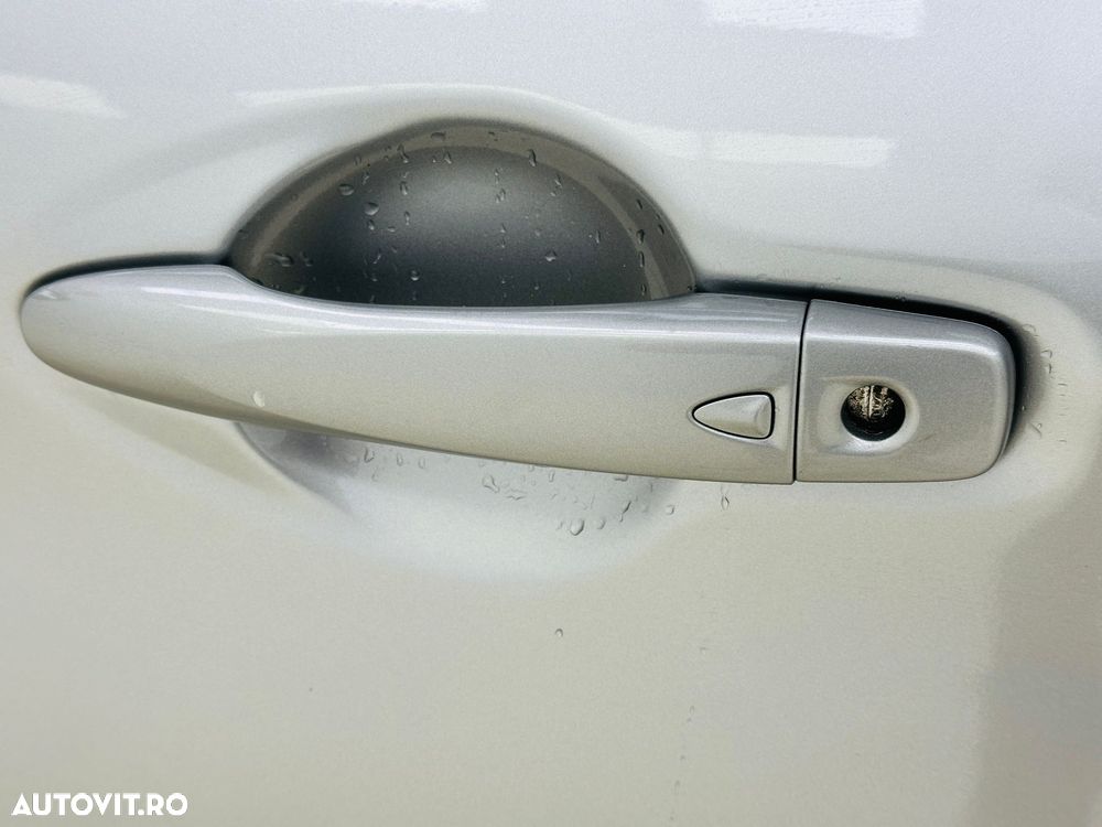 Nissan Qashqai 1.2 DIG-T Start/Stop N-Connecta - 32