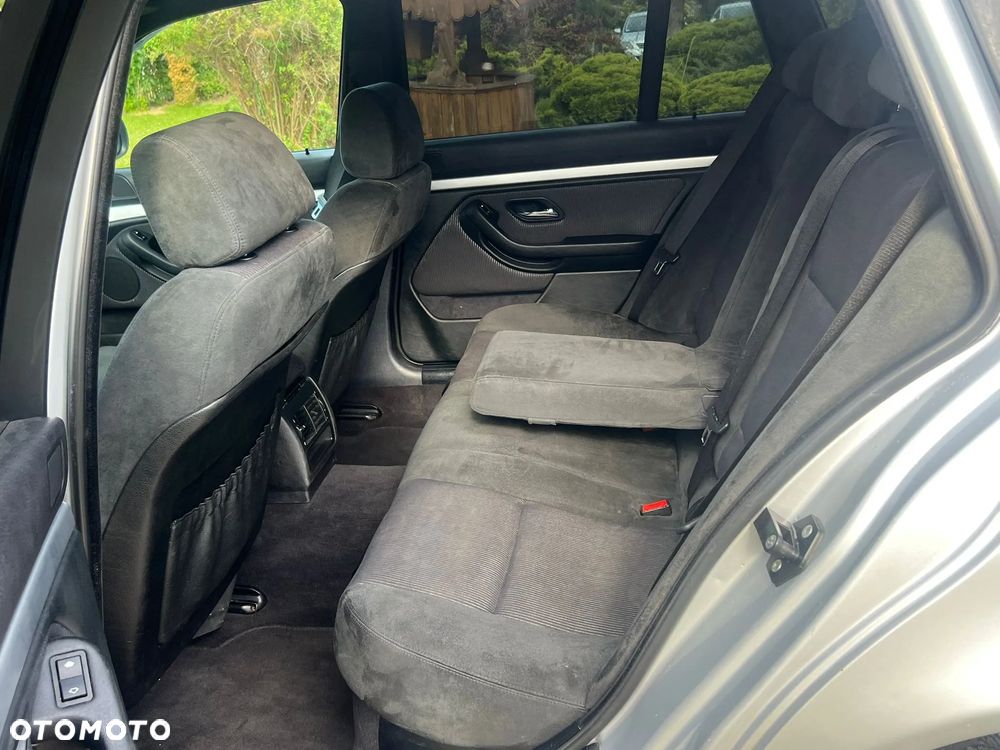 BMW Seria 5 520i Touring Edition Exclusive - 30