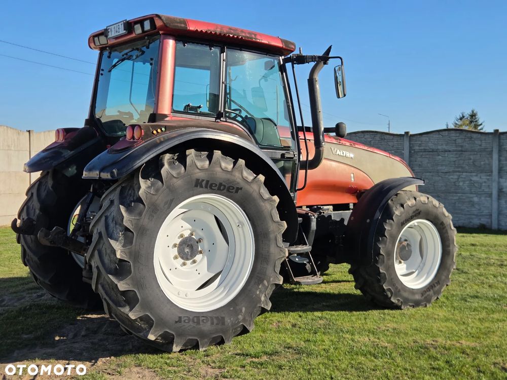 Valtra T120 - 7