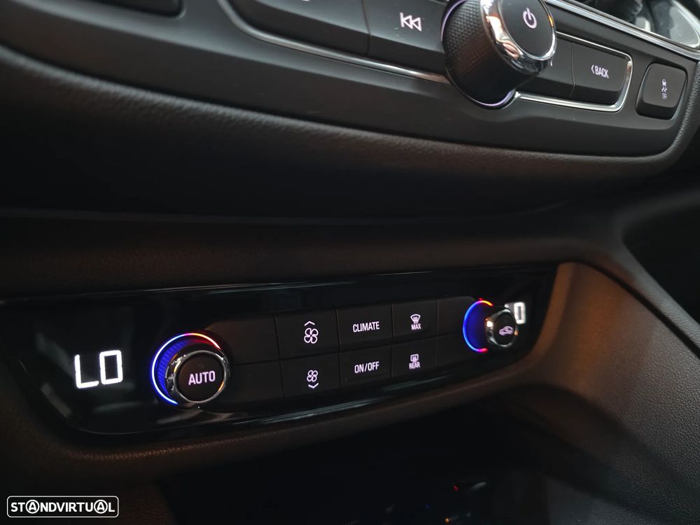 Opel Insignia Sports Tourer 1.6 CDTi Cosmo S/S J17 - 35