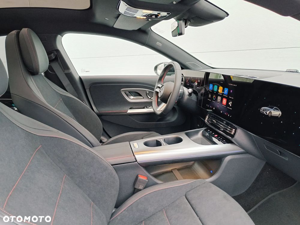 Mercedes-Benz CLA 220 mHEV 4-Matic 8G-DCT - 5