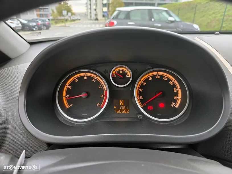 Opel Corsa 1.2 Enjoy Easytronic - 15