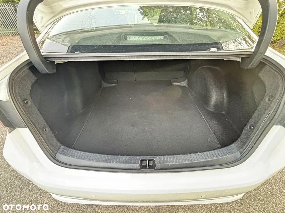 Toyota Corolla 1.5 Active - 25