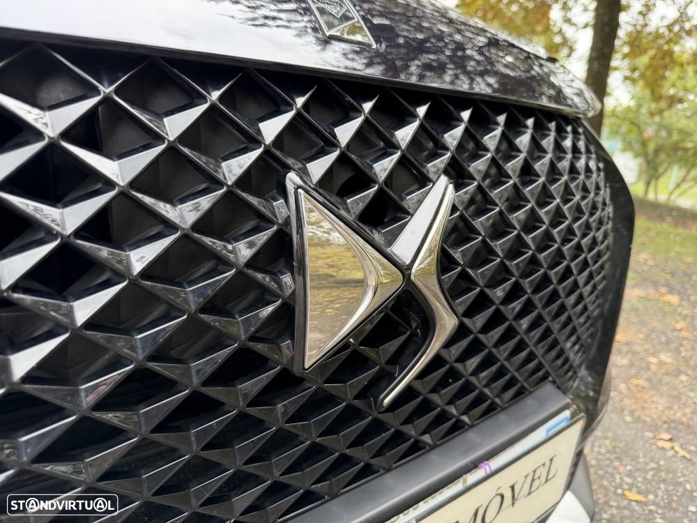 DS DS7 Crossback E-Tense Performance Line EAT8 - 12