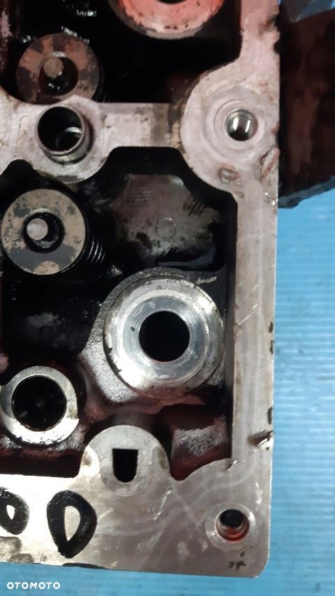 BMW G30 2.0D Głowica 85137090400 B47D20a - 8