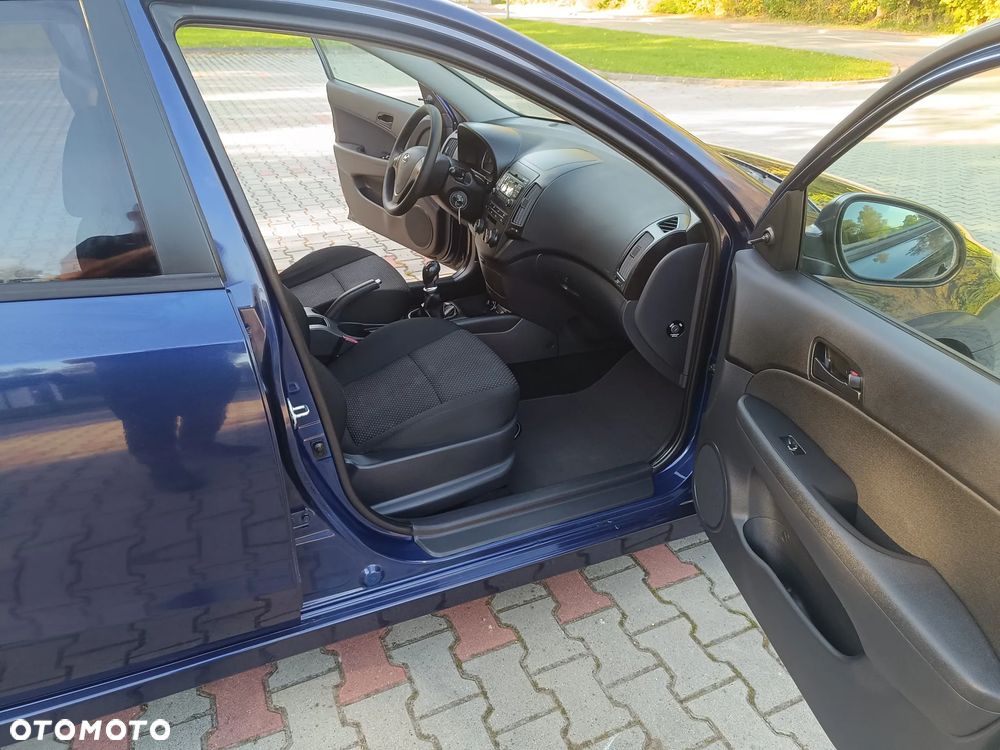 Hyundai i30 1.4 Blue Comfort - 18