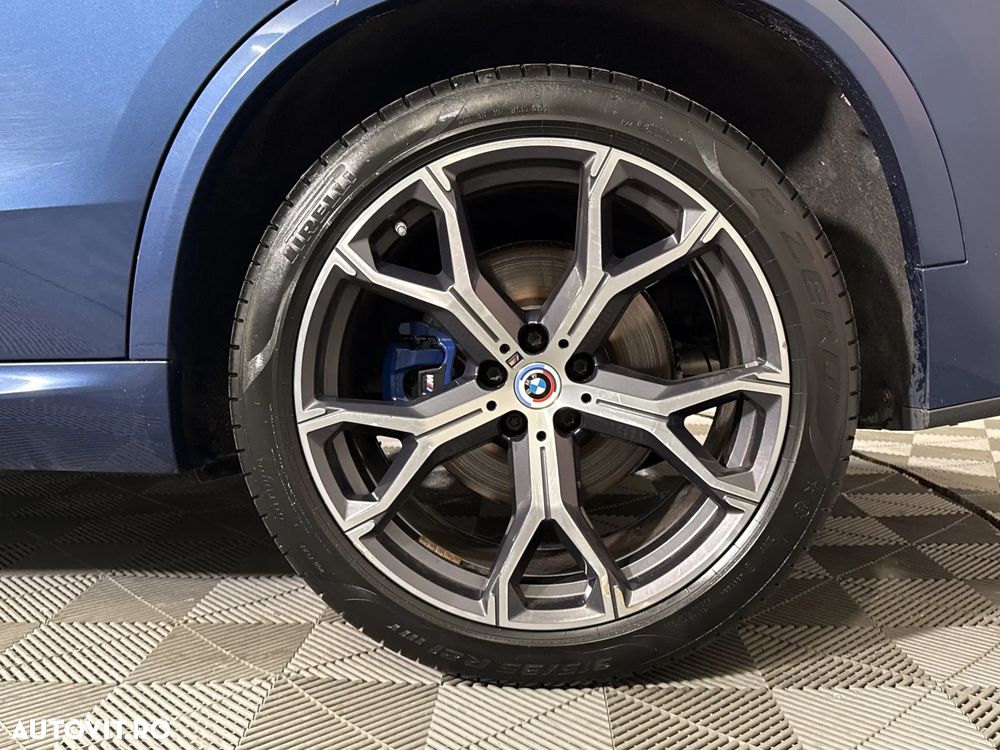 BMW X5 xDrive30d - 14