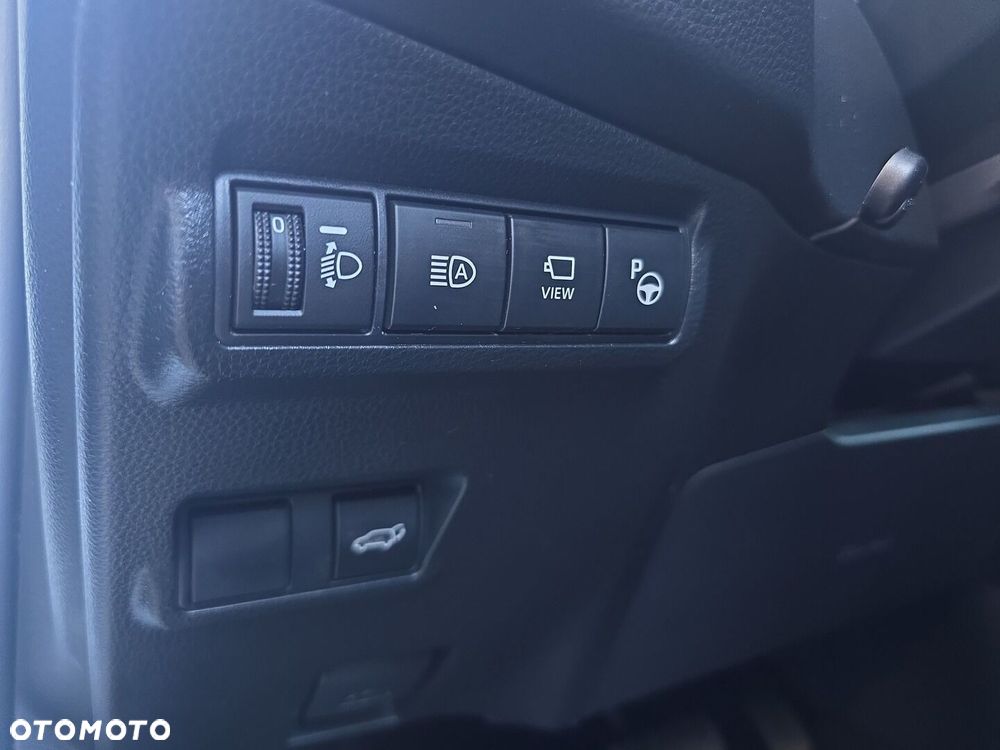 Toyota Corolla Cross 2.0 Hybrid Executive AWD - 12