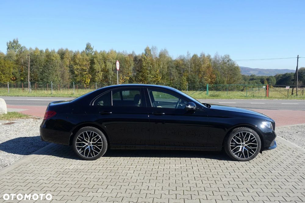 Mercedes-Benz Klasa E - 4